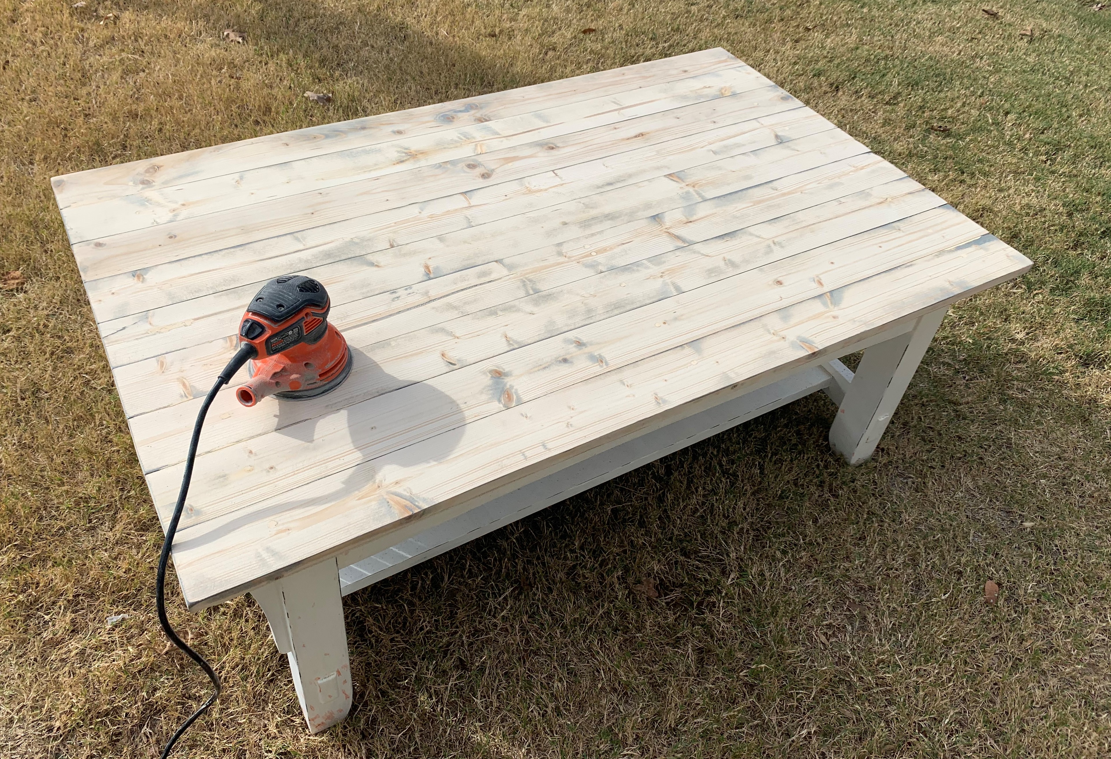 How to Re-Stain Wood Furniture Easily